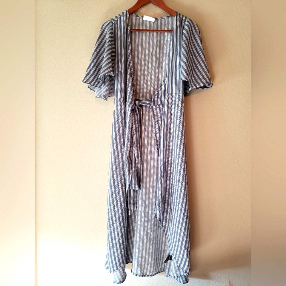 *The Room* brand Blue Stripe Tie Front Shirt or Dress - size Small